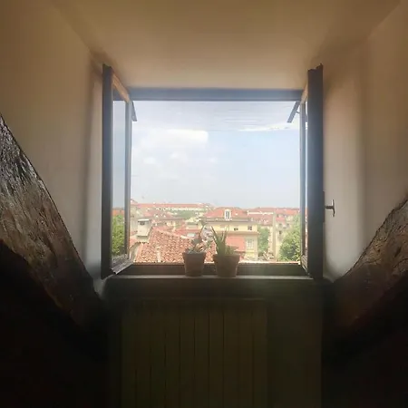 Проживание в семье Maison Du Vitrage