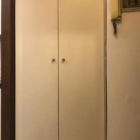 Maison Du Vitrage * Турин
